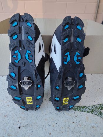 Used Mavic Zoya MTB Shoes 2021 bike — image 3 of 5
