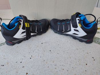 Used Mavic Zoya MTB Shoes 2021 bike — image 2 of 5