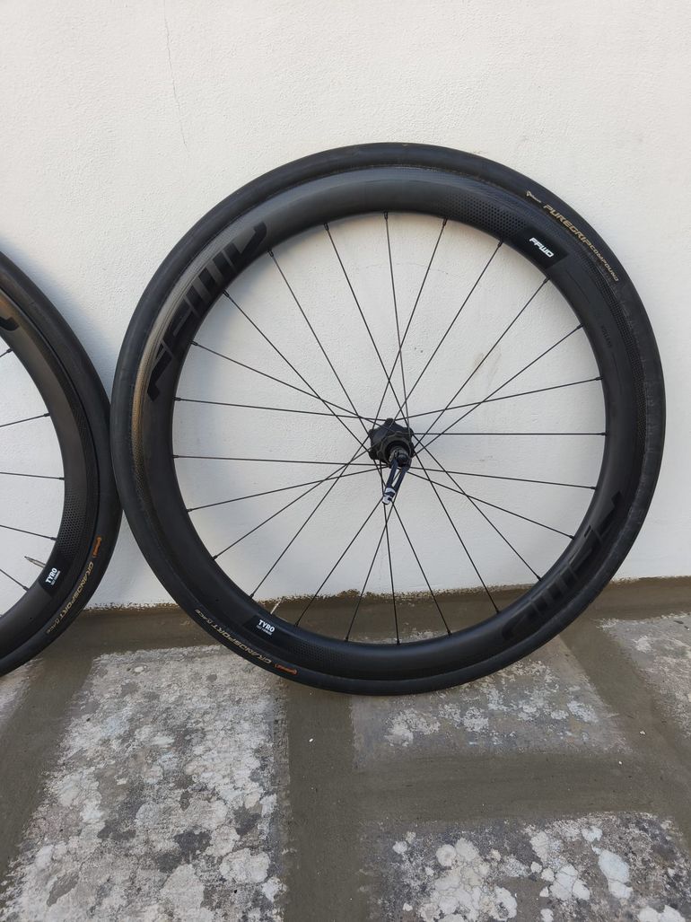 Used Ffwd tyro bike — image 1 of 5