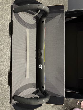 Used Look Combo Aero Handlebar 420mm 2026 bike — image 2 of 5