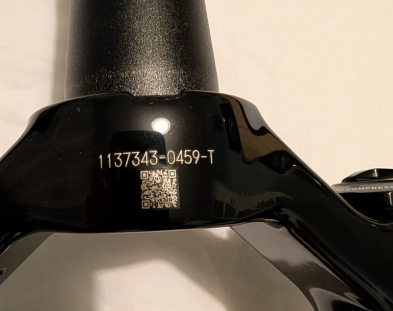Used Fox Racing 34 Factory Fork 2025 bike — image 5 of 7