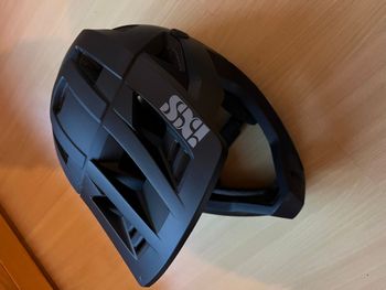 Used Ixs Trigger FF MIPS Full Face Helmet 2025 bike