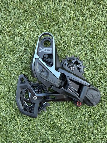 Used Sram X0 T-Type Axs 12V 2026 bike — image 4 of 10