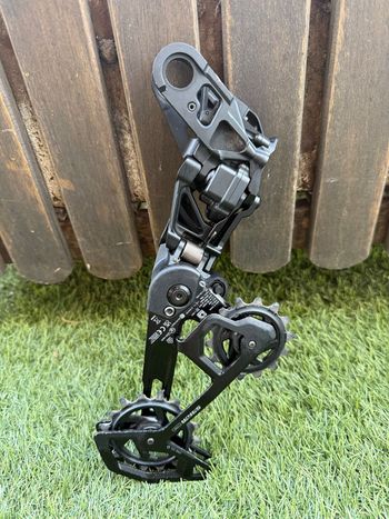 Used Sram X0 T-Type Axs 12V 2026 bike — image 7 of 10