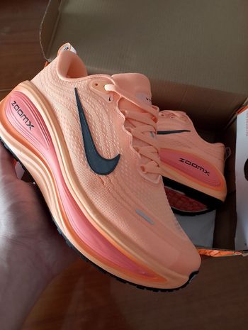Used Nike zoomx vomero plus bike — image 3 of 7