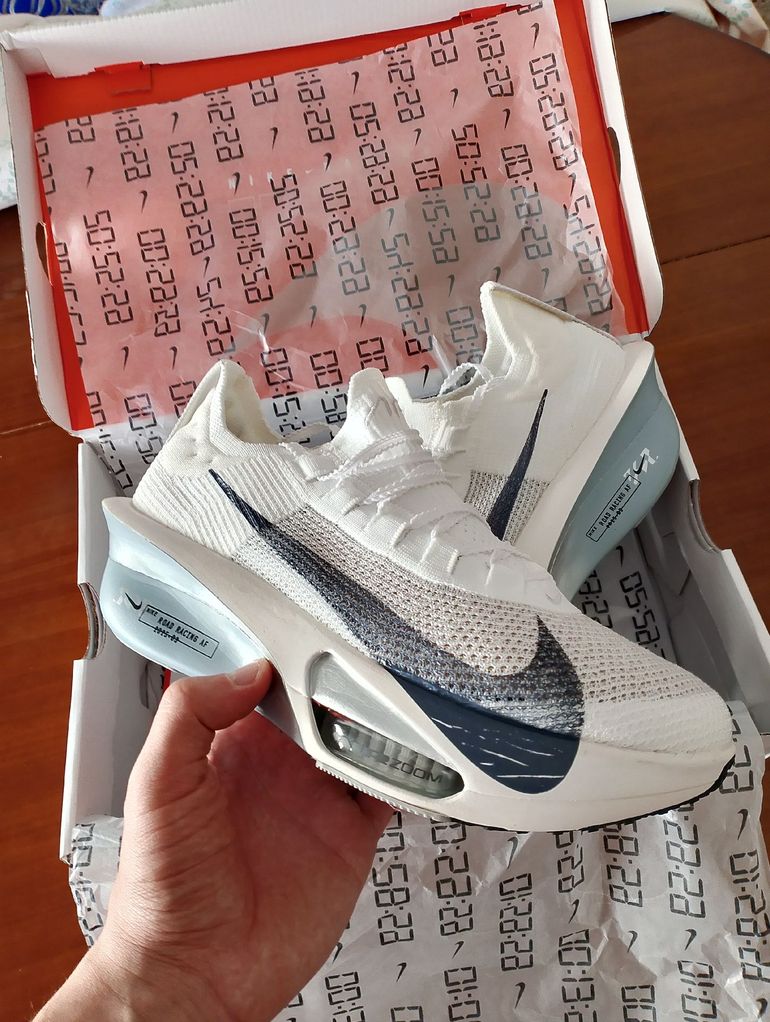 Used Nike alphafly next bike — image 2 of 9