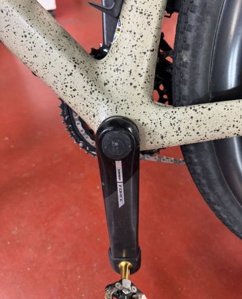Used Sram Force AXS Groupset 2025 bike — image 7 of 9