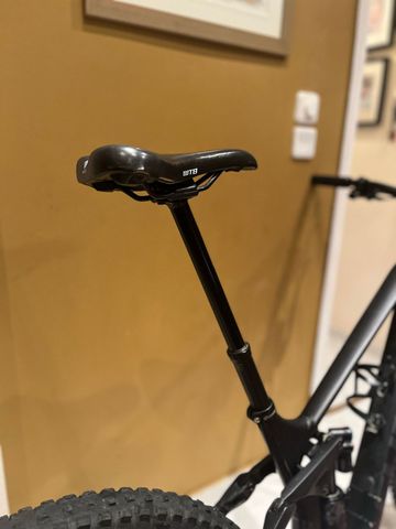 Used Oneup V2 Dropper Post bike — image 3 of 3