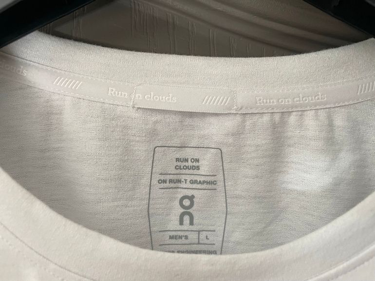 Used On Running T-shirt Graphic Homme 2025 bike — image 2 of 4