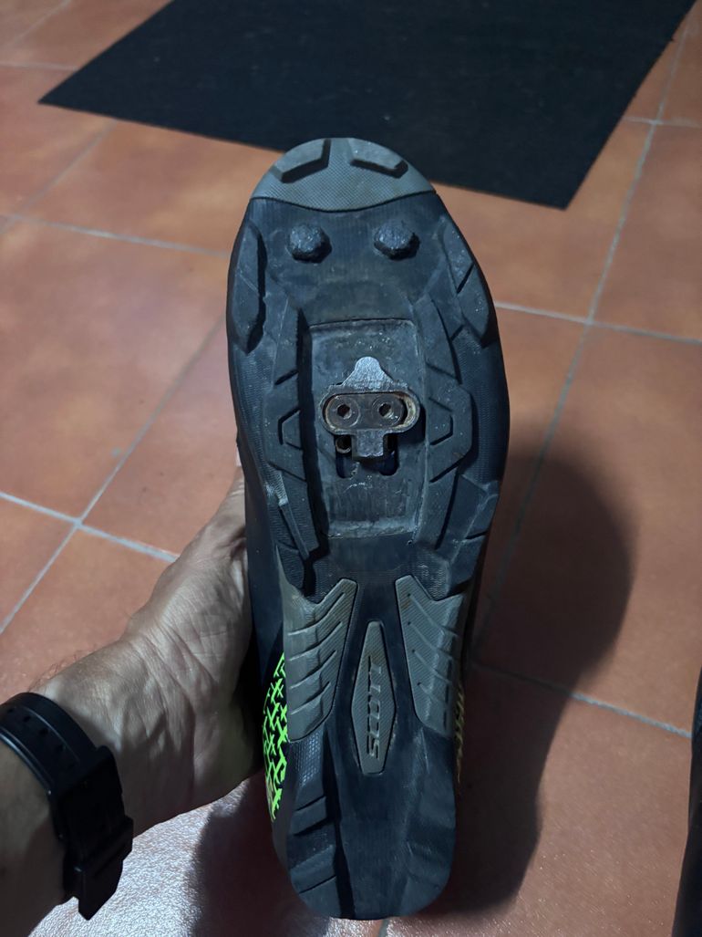 Used Scott MTB Gravel Shoes 2022 bike — image 4 of 5