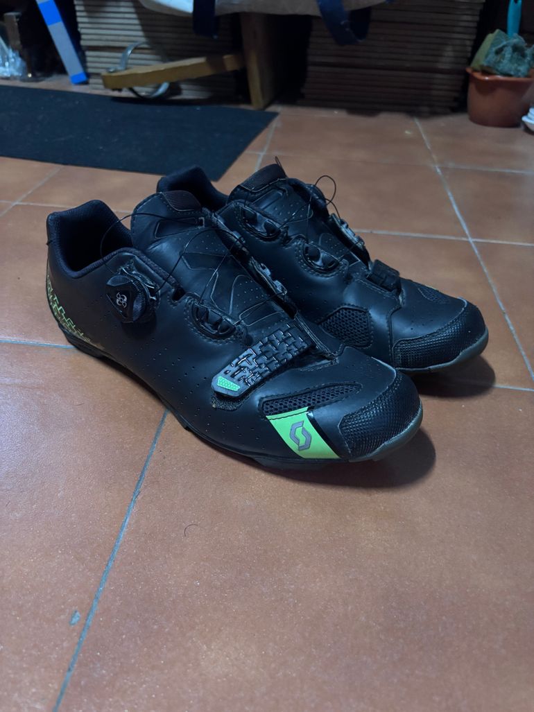 Used Scott MTB Gravel Shoes 2022 bike — image 2 of 5