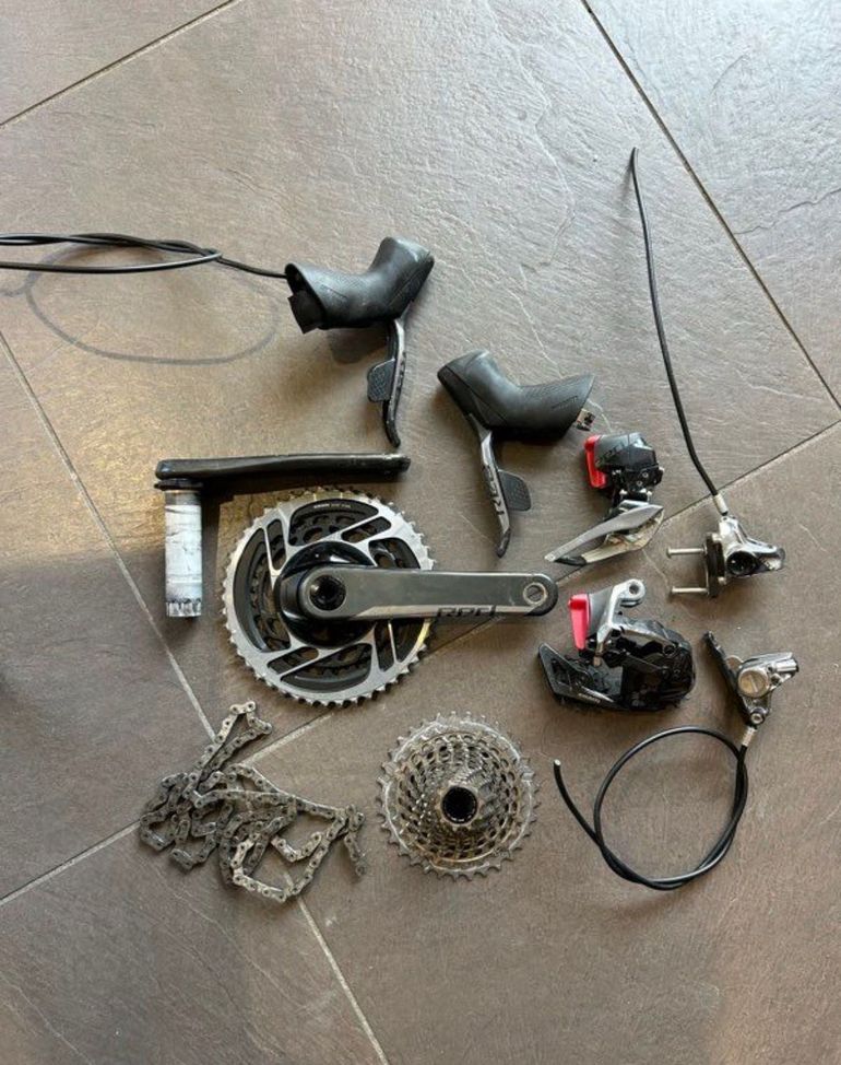 Used Sram Red eTap AXS D1 bike — image 1 of 8