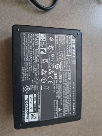 Used Shimano Di2 SM-BCR1 Battery Charger bike — image 2 of 2