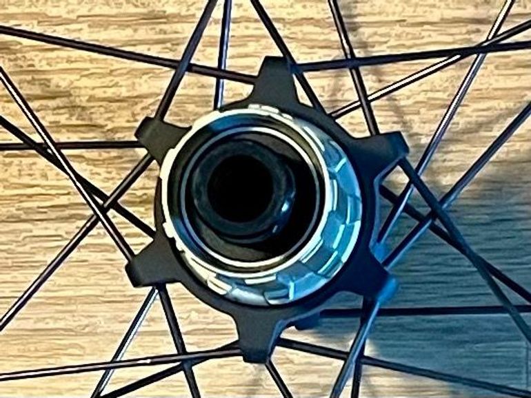 Used Reynolds AR60 DB Carbon Disc Wheelset 60mm Shimano HG 11/12s 2025 bike — image 4 of 6