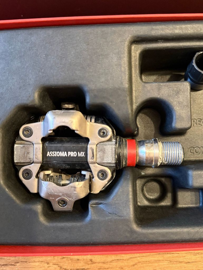 Used Favero Assioma PRO MX-2 2025 bike — image 3 of 4
