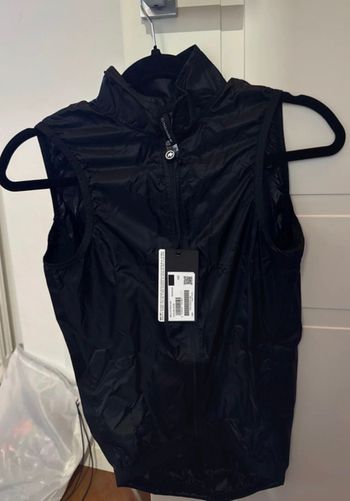 Used Assos Gilet Antivento Mille blackseries 2026 bike