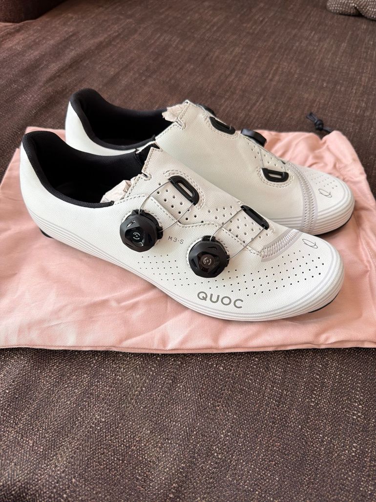 Used Quoc M3 Sport Radschuhe Off White Gr. 43 bike — image 1 of 5