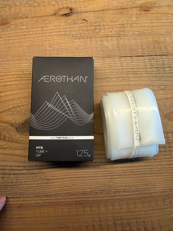 Used Schwalbe Aerothan Schlauch 29" 2,10-2,40 SV 40mm 2026 bike