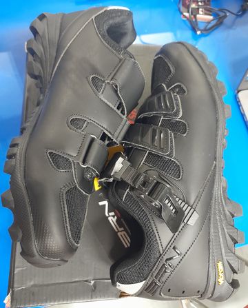 Used BRN VIBRAM MTB Cycling Shoes