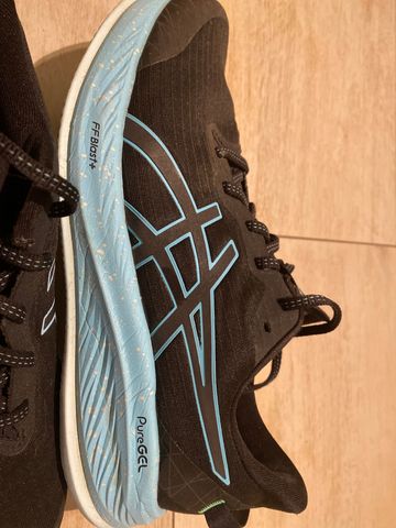 Gebrauchtes Asics Cumulus 27 2025 bike — Bild 5 von 6
