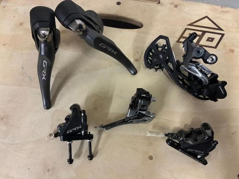 Used Shimano GRX810 Groupset bike — image 1 of 10
