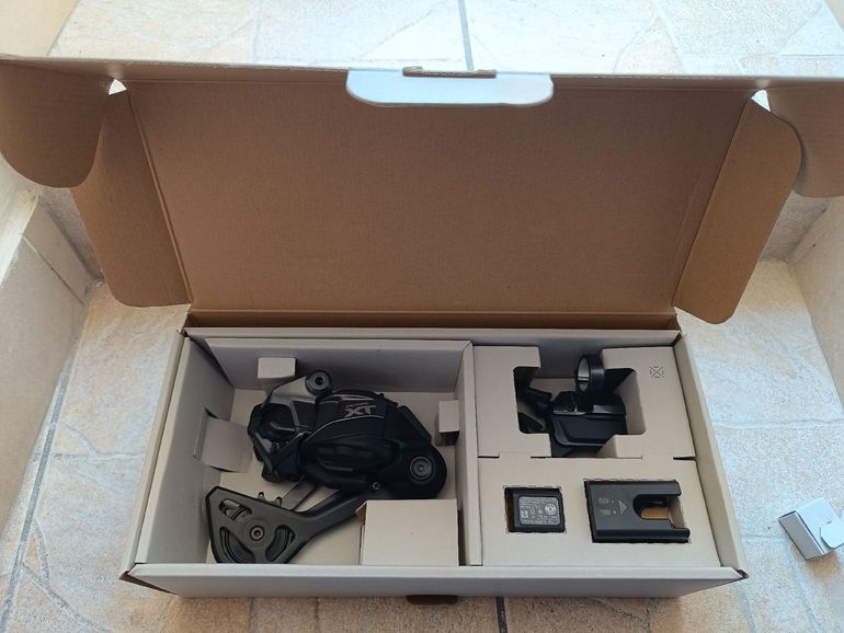 Used Shimano XT M8250 SGS 2026 bike — image 5 of 7