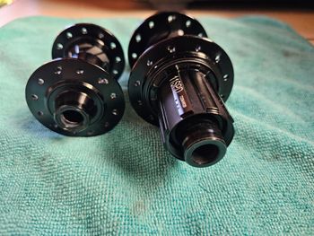Used Zipp 76/176 2025 bike — image 3 of 5
