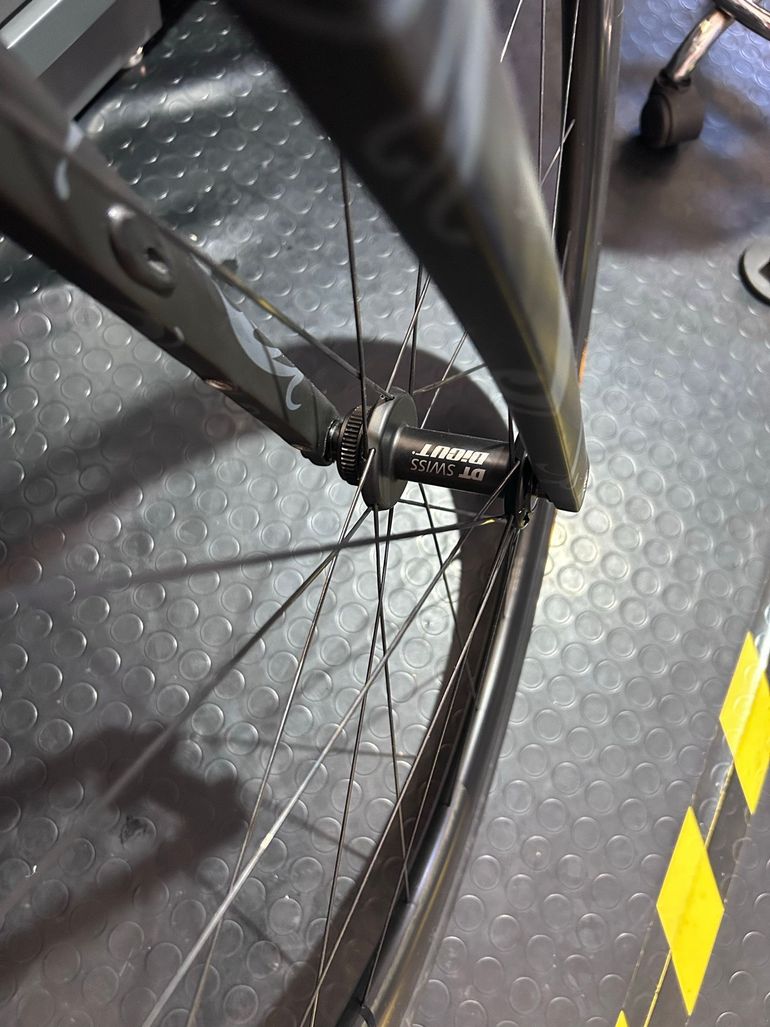 Used Dt Swiss ARC 1450 DICUT 48/62 Disc Carbon Tubeless 700c Wheelset 2021 bike — image 3 of 4