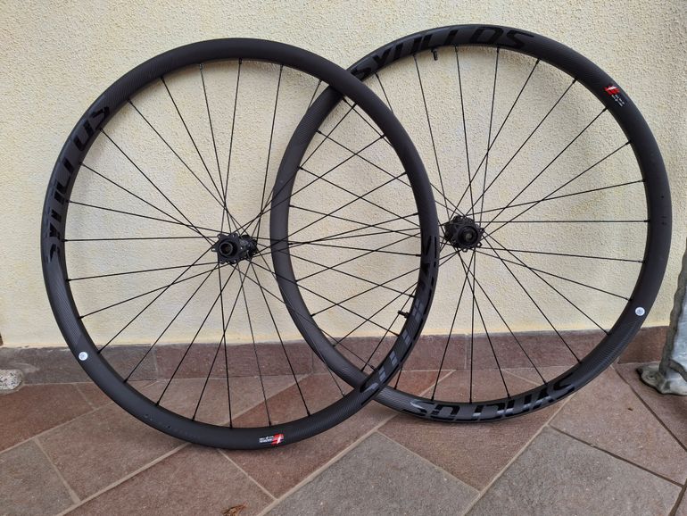 Used Syncros Ruote 2025 bike — image 1 of 13