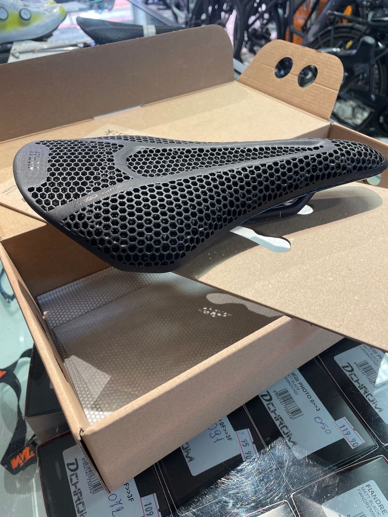 Used fi ‘zi : k Argo r1 adaptive bike — image 3 of 3