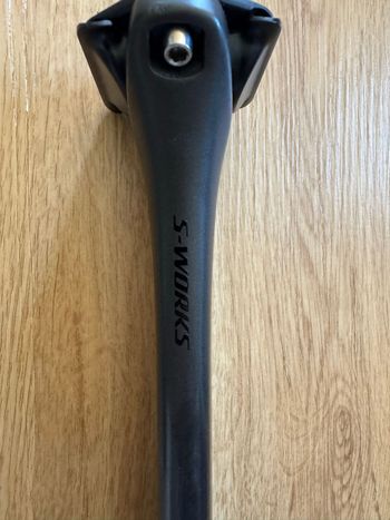 Used Specialized Tarmac SL8 S-Works Seatpost 2025 bike — image 3 of 6