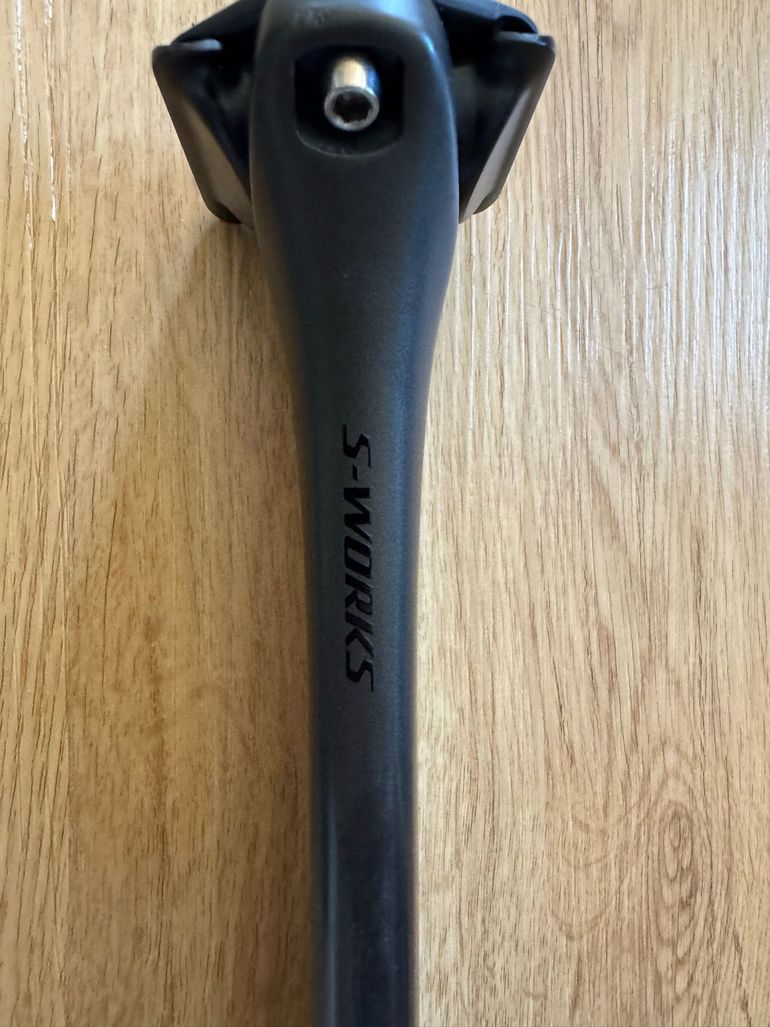 Used Specialized Tarmac SL8 S-Works Seatpost 2025 bike — image 3 of 6
