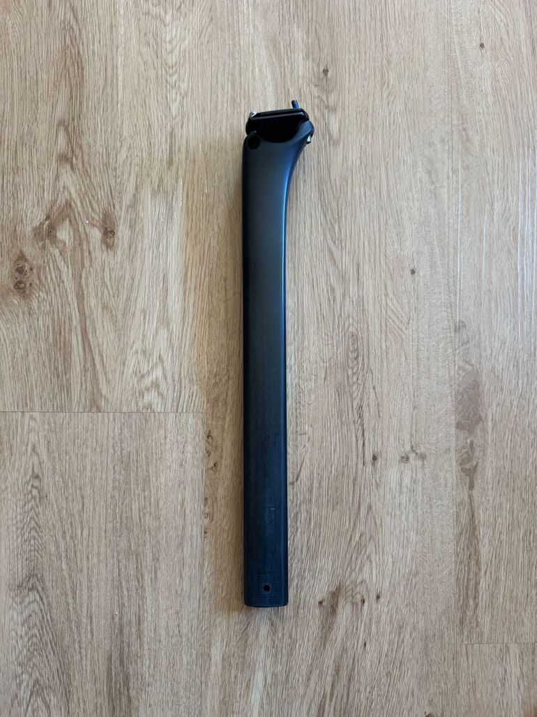 Used Specialized Tarmac SL8 S-Works Seatpost 2025 bike — image 1 of 6