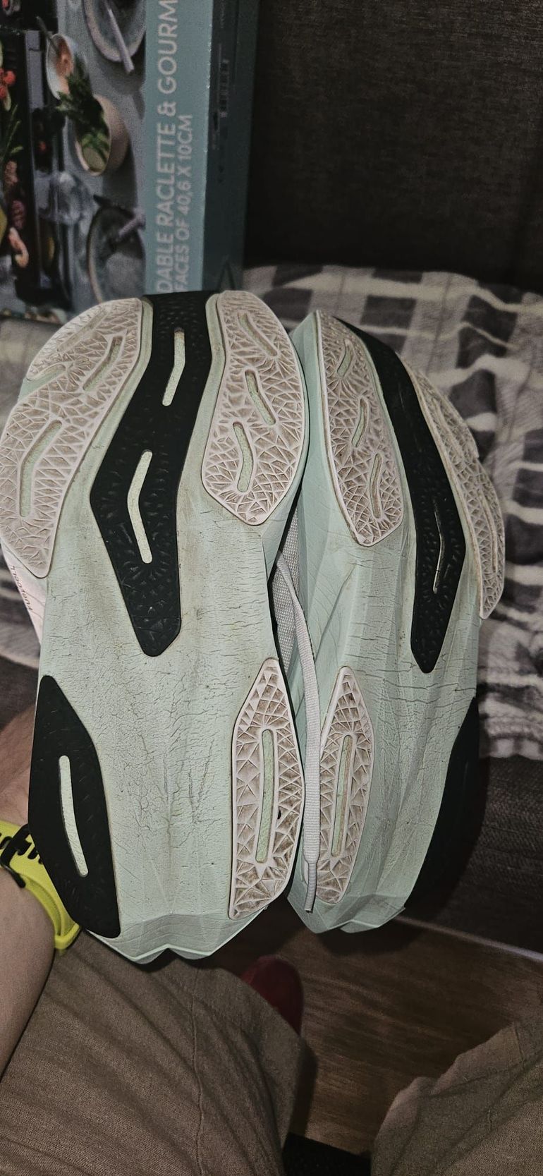 Used New Balance FuelCell Rebel v4 bike — image 5 of 5