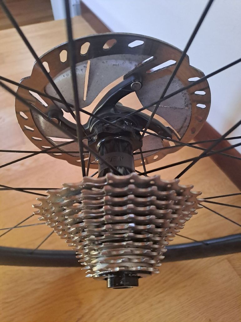 Used Bontrager aeolus pro 37 2021 bike — image 11 of 13