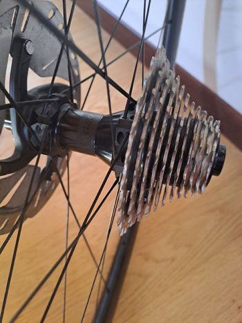 Used Bontrager aeolus pro 37 2021 bike — image 10 of 13