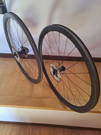 Used Bontrager aeolus pro 37 2021 bike — image 5 of 13