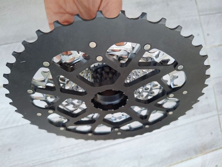 Used goldix Haut de gamme 12v XDR Cassette bike — image 3 of 5