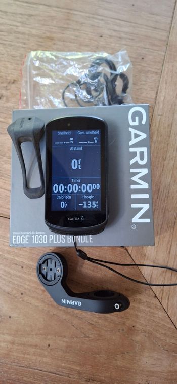 Used Garmin edge 1030 plus bike