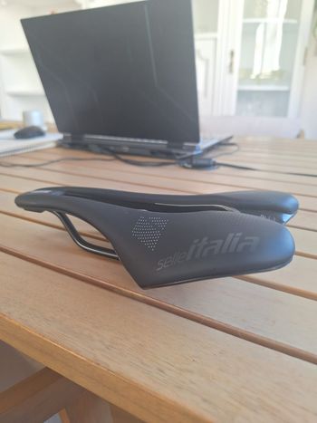 Used Selle Italia SLR Boost superflow 2025 bike — image 2 of 5