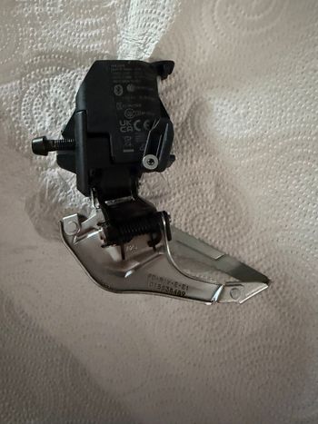Used Sram Rival Front Derailleur 2026 bike — image 3 of 4