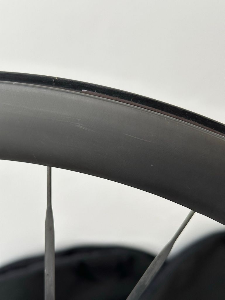 Used Cadex Max 40 Disc Tubeless 2025 bike — image 8 of 12