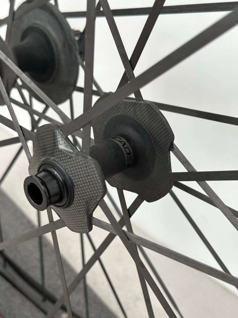 Used Cadex Max 40 Disc Tubeless 2025 bike — image 4 of 12