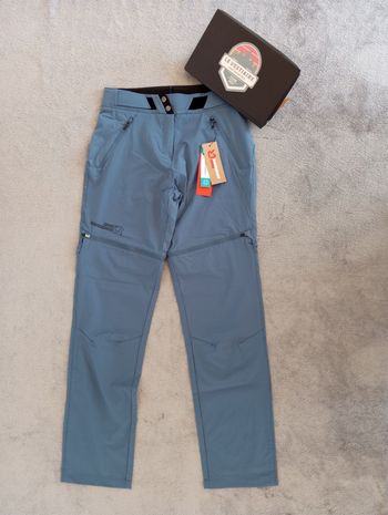 Used Rock Experience Pantalon 2-en-1 Observer 2.0 bike — image 2 of 6