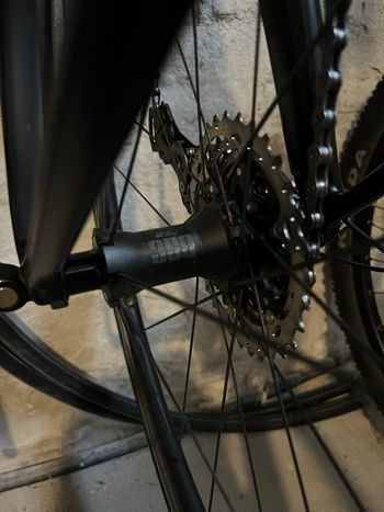 Used Ffwd F6R 60mm Full Carbon Clincher DT350 2024 bike — image 7 of 13