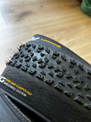 Used Continental Race King 29 x 2.0 50 - 622 2025 bike — image 4 of 6