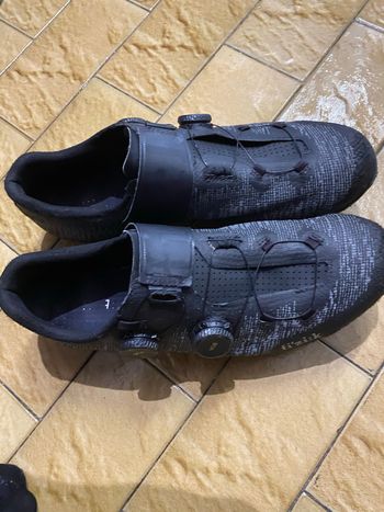 Used Fizik Vento Infinito Knit Carbon 2 bike — image 2 of 7