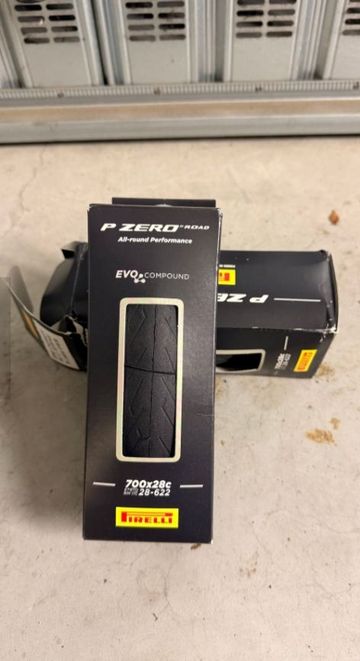 Brugt Pirelli P ZERO™ Road TLR 2026 bike — billede 2 af 3