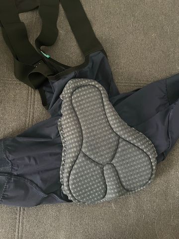 Tweedehands Velocio Bib Shorts bike — afbeelding 3 van 3