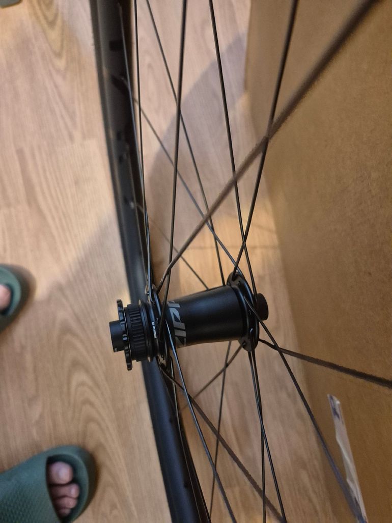Used OQUO RC30 Team 2026 bike — image 2 of 8